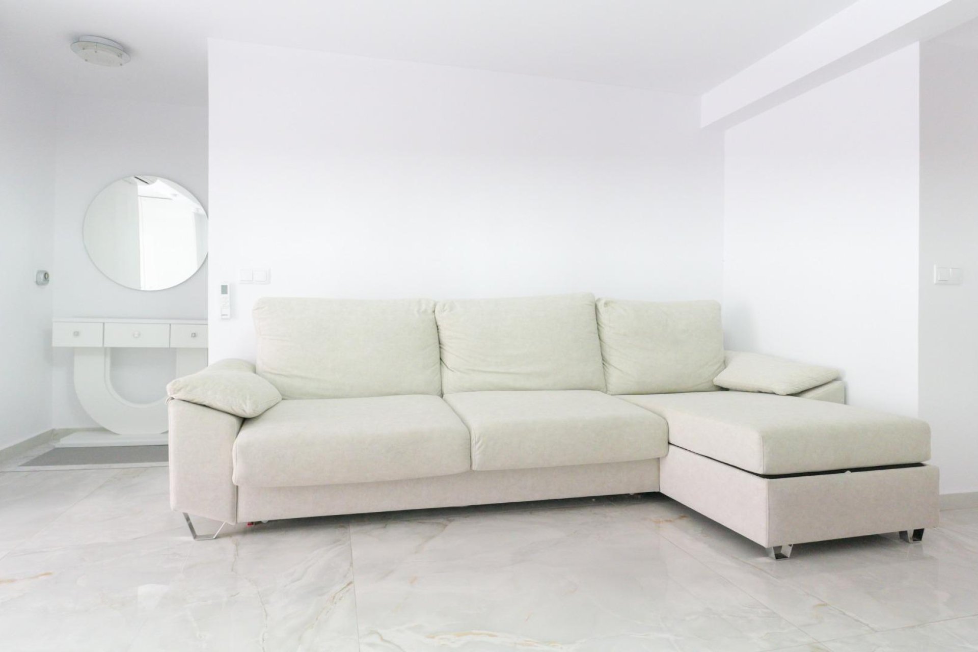 Resale - Terraced house / Townhouse - Torrevieja - Punta prima