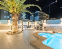 Resale - Terraced house / Townhouse - Torrevieja - Punta prima