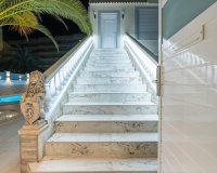 Resale - Terraced house / Townhouse - Torrevieja - Punta prima