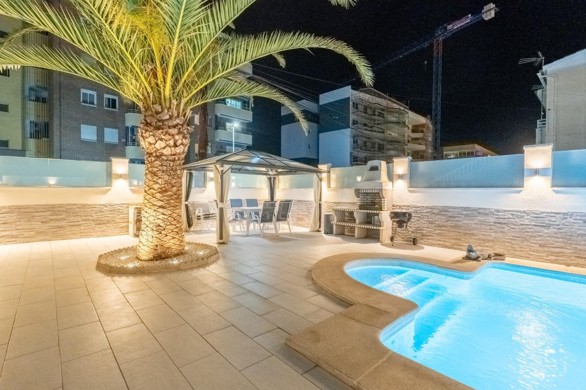Resale - Terraced house / Townhouse - Torrevieja - Punta Prima