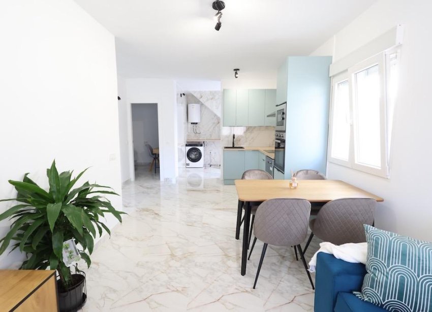 Resale - Terraced house / Townhouse - Torrevieja - San luis