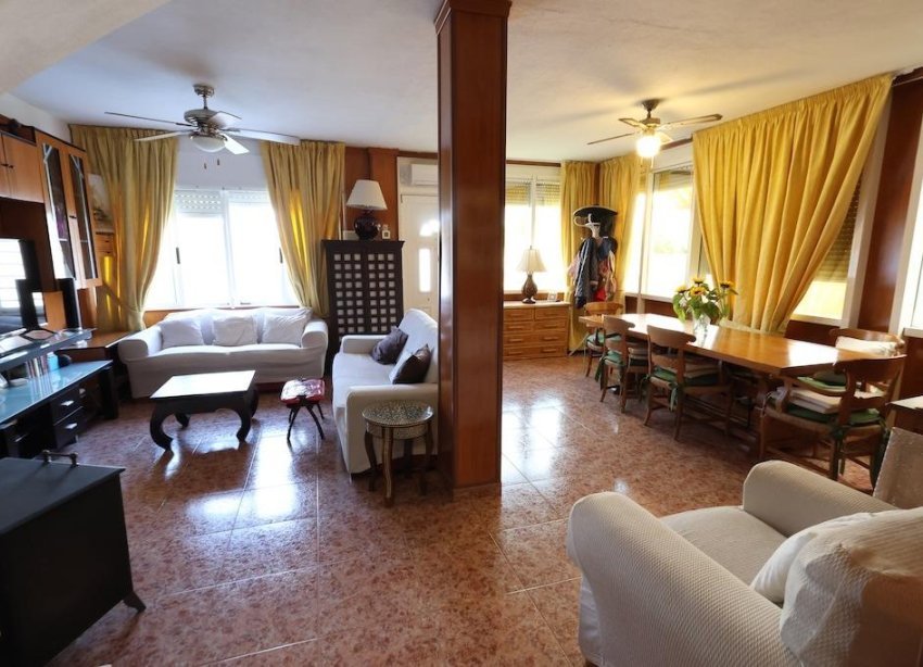 Resale - Terraced house / Townhouse - Torrevieja - Torretas