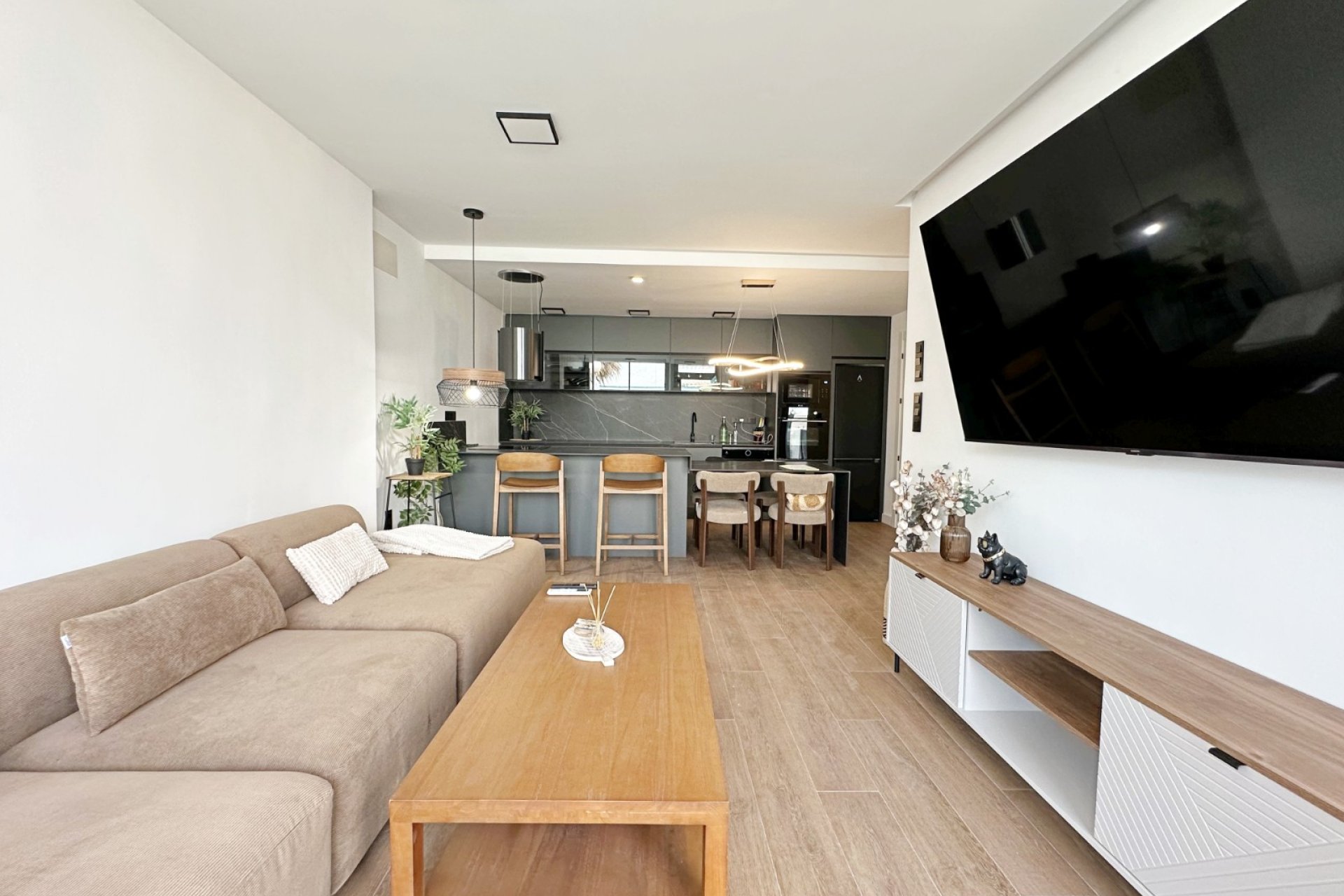 Resale - Terraced house / Townhouse - Torrevieja - Torrevieja - Aguas Nuevas