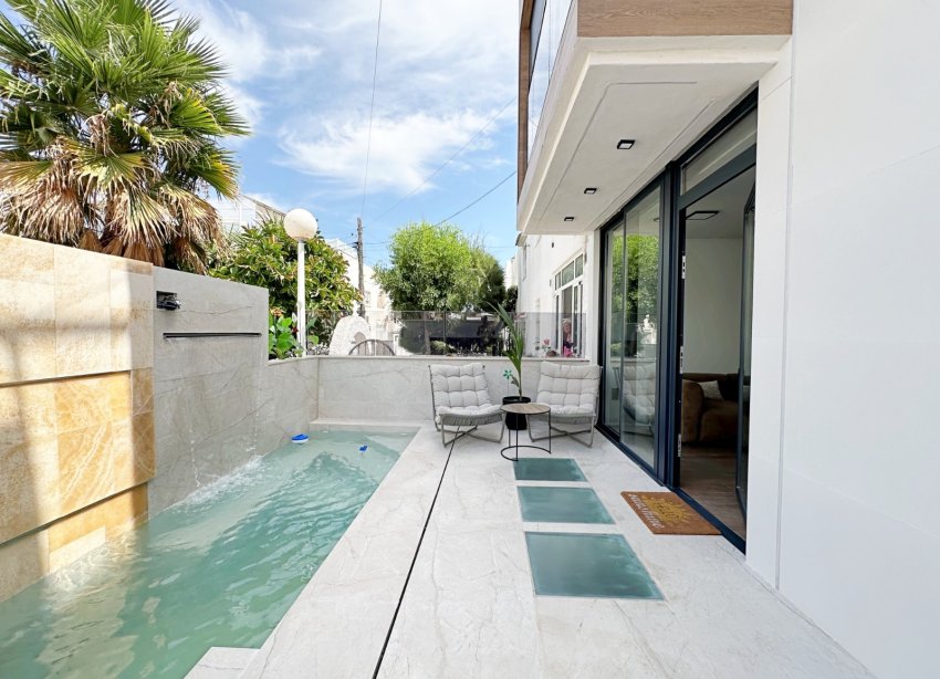 Resale - Terraced house / Townhouse - Torrevieja - Torrevieja - Aguas Nuevas