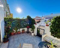 Resale - Terraced house / Townhouse - Torrevieja - Urbanización San Luis