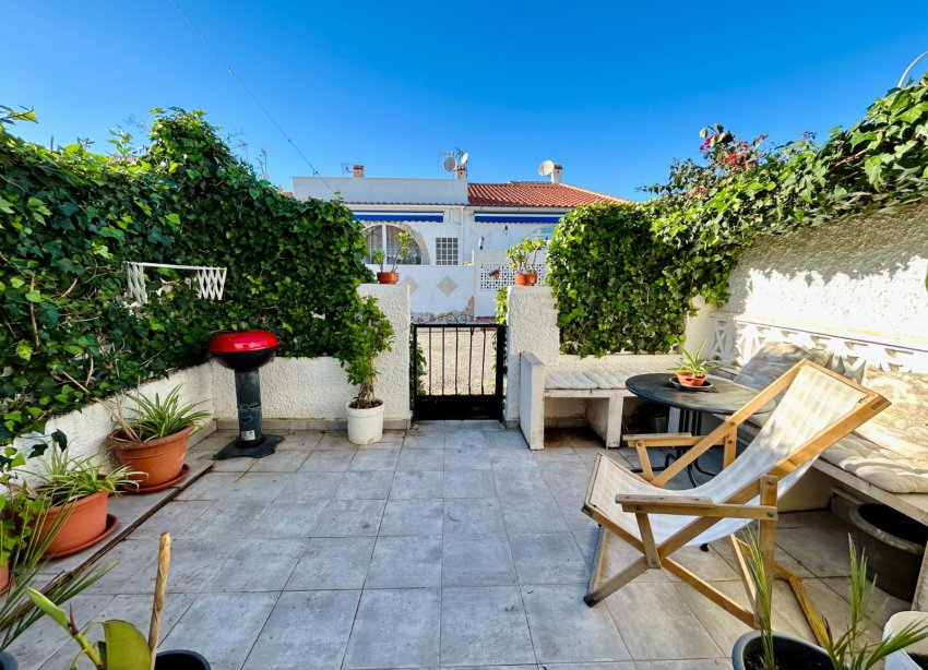 Resale - Terraced house / Townhouse - Torrevieja - Urbanización San Luis