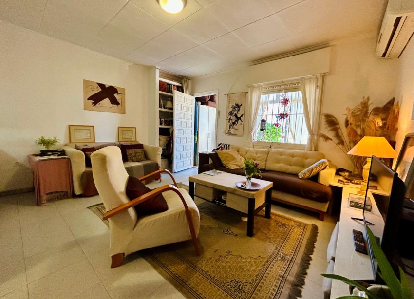 Resale - Terraced house / Townhouse - Torrevieja - Urbanización San Luis