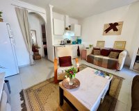 Resale - Terraced house / Townhouse - Torrevieja - Urbanización San Luis