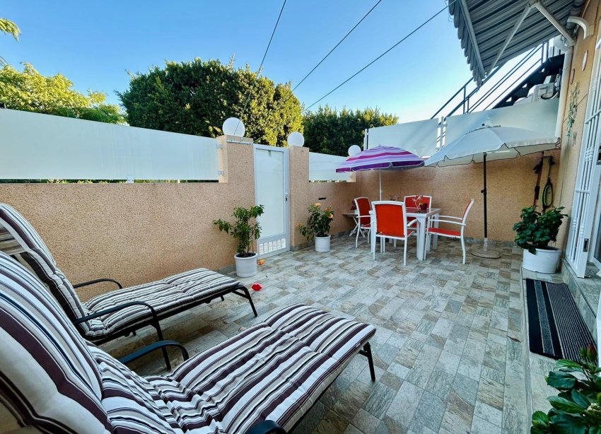 Resale - Terraced house / Townhouse - Torrevieja - Urbanización San Luis