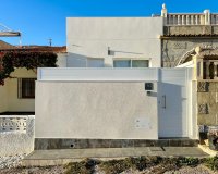 Resale - Terraced house / Townhouse - Torrevieja - Urbanización San Luis