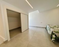 Resale - Terraced house / Townhouse - Torrevieja - Urbanización San Luis