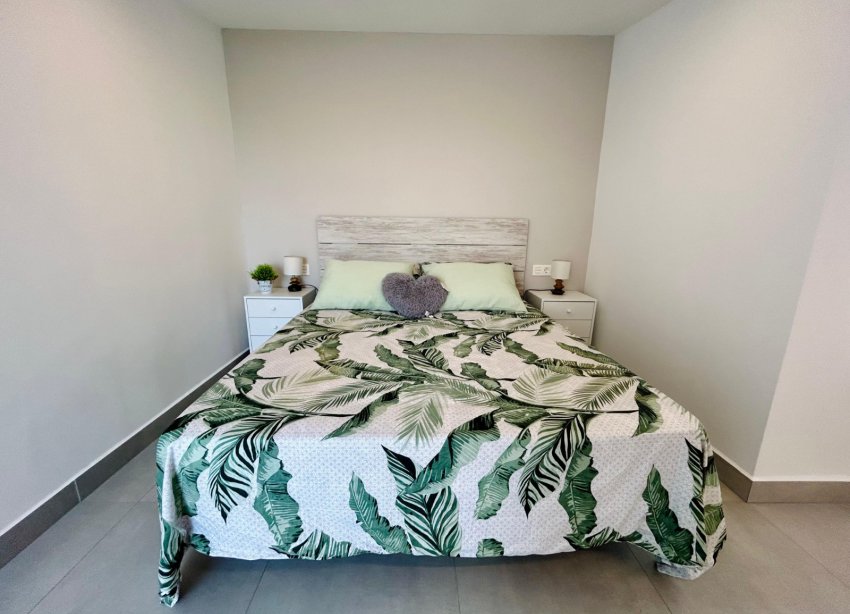 Resale - Terraced house / Townhouse - Torrevieja - Urbanización San Luis