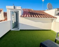Resale - Terraced house / Townhouse - Torrevieja - Urbanización San Luis