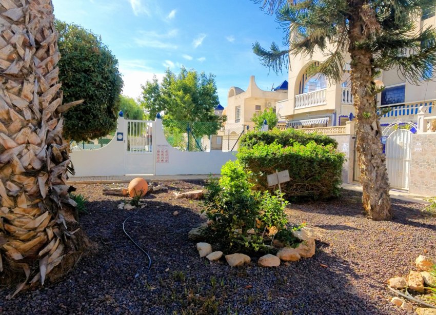 Resale - Terraced house / Townhouse - Torrevieja