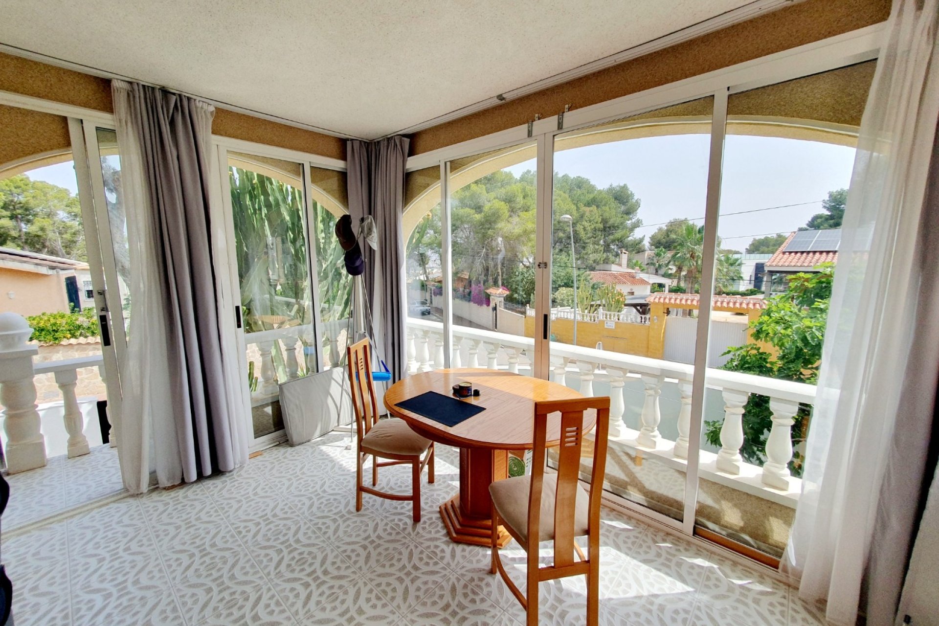 Resale - Terraced house / Townhouse - Torrevieja