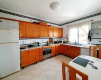 Resale - Terraced house / Townhouse - Torrevieja