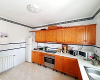 Resale - Terraced house / Townhouse - Torrevieja