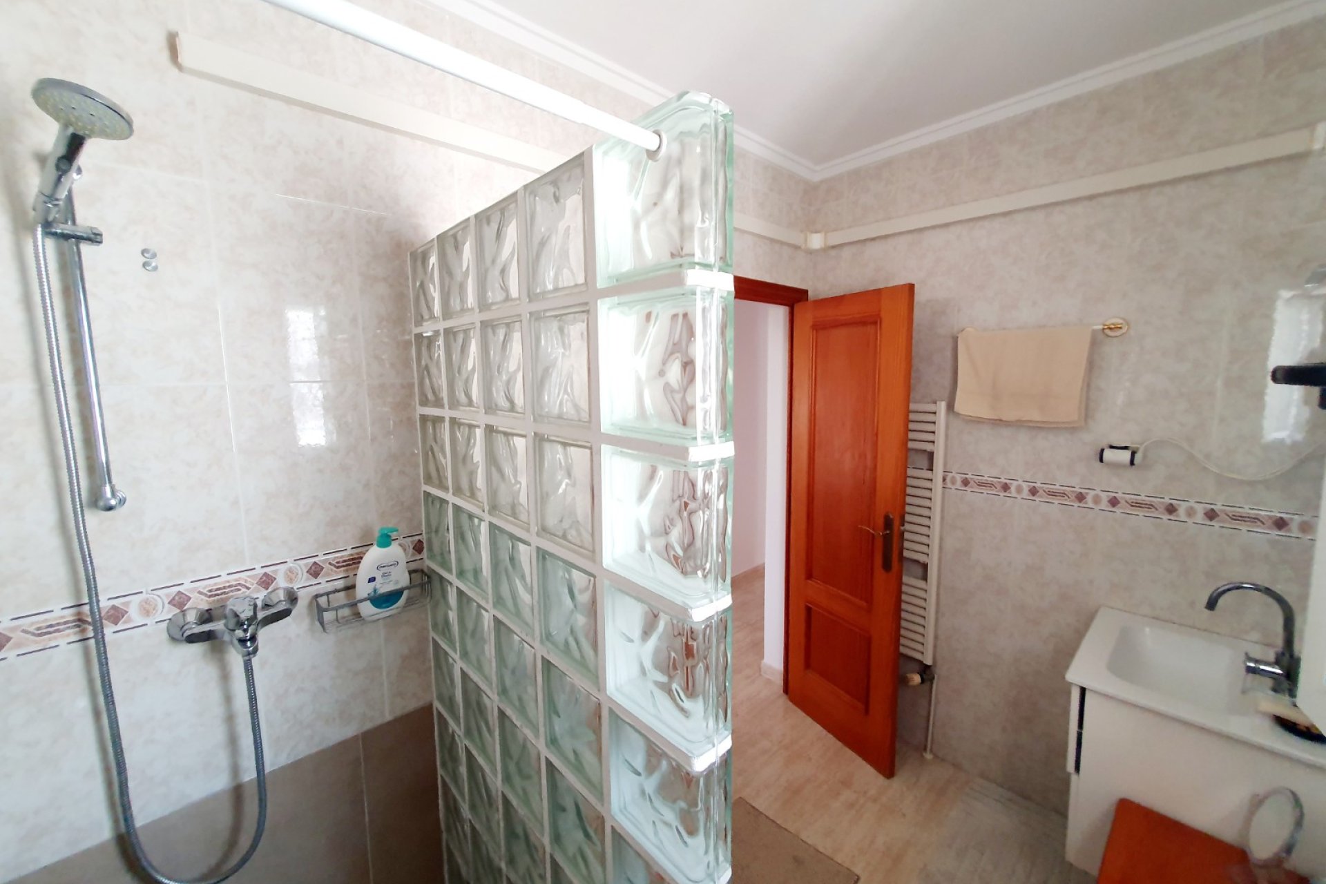 Resale - Terraced house / Townhouse - Torrevieja