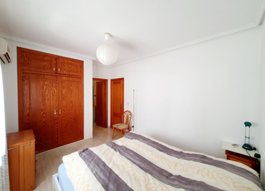Resale - Terraced house / Townhouse - Torrevieja