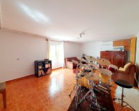 Resale - Terraced house / Townhouse - Torrevieja