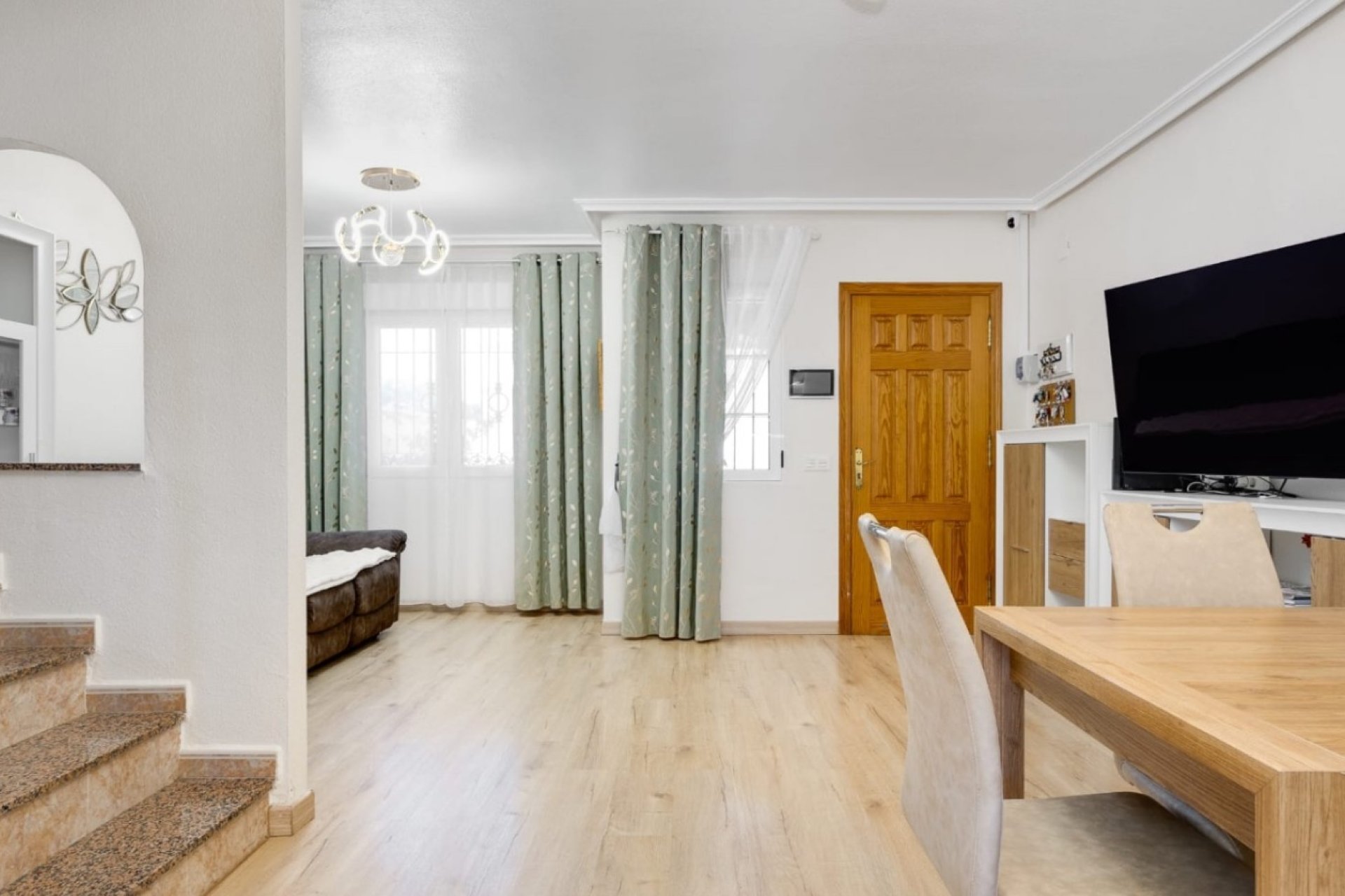 Resale - Terraced house / Townhouse - Torrevieja