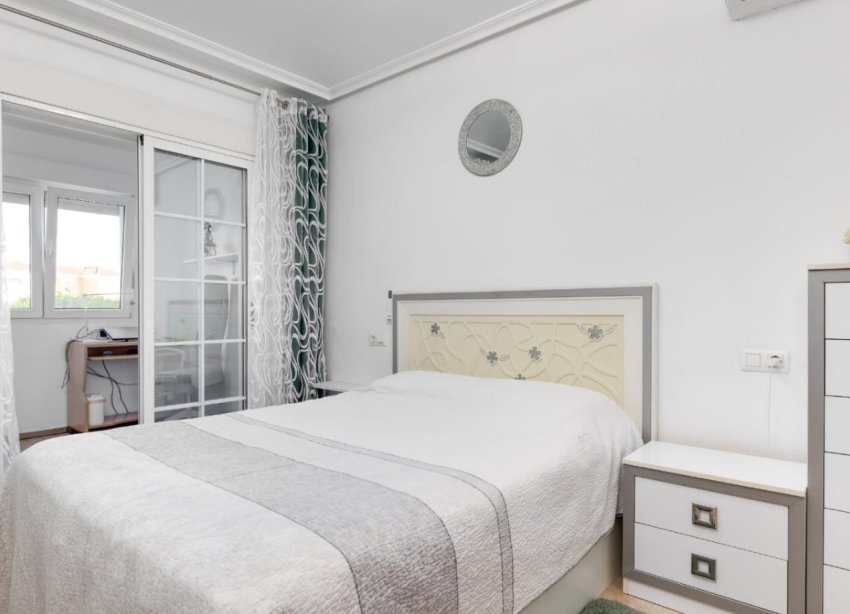 Resale - Terraced house / Townhouse - Torrevieja