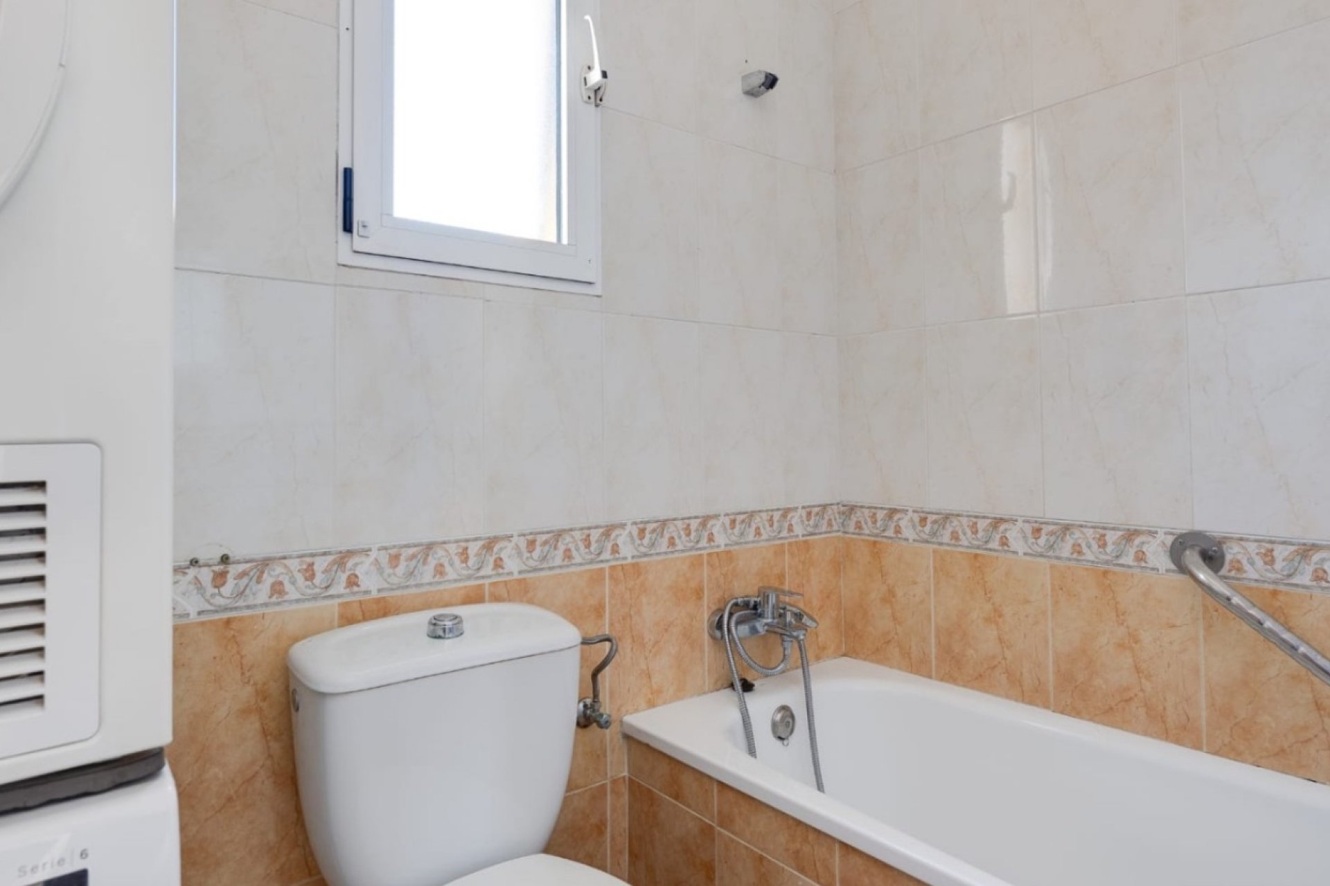 Resale - Terraced house / Townhouse - Torrevieja