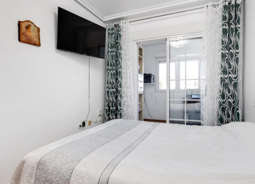 Resale - Terraced house / Townhouse - Torrevieja