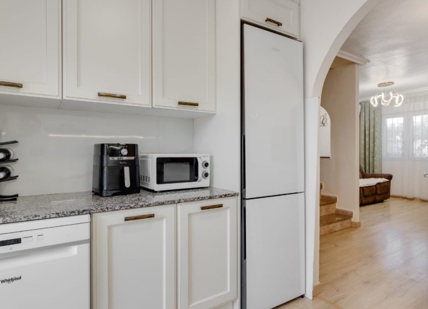 Resale - Terraced house / Townhouse - Torrevieja