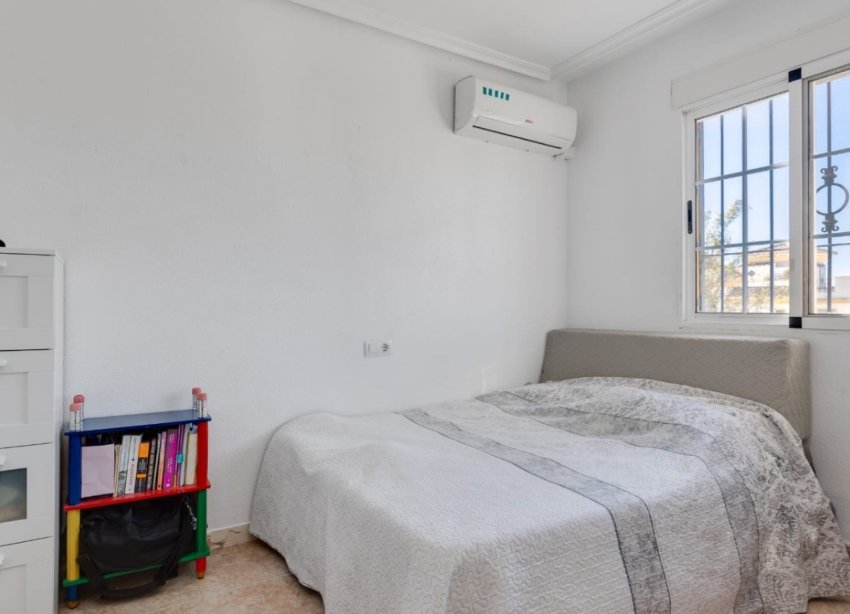 Resale - Terraced house / Townhouse - Torrevieja