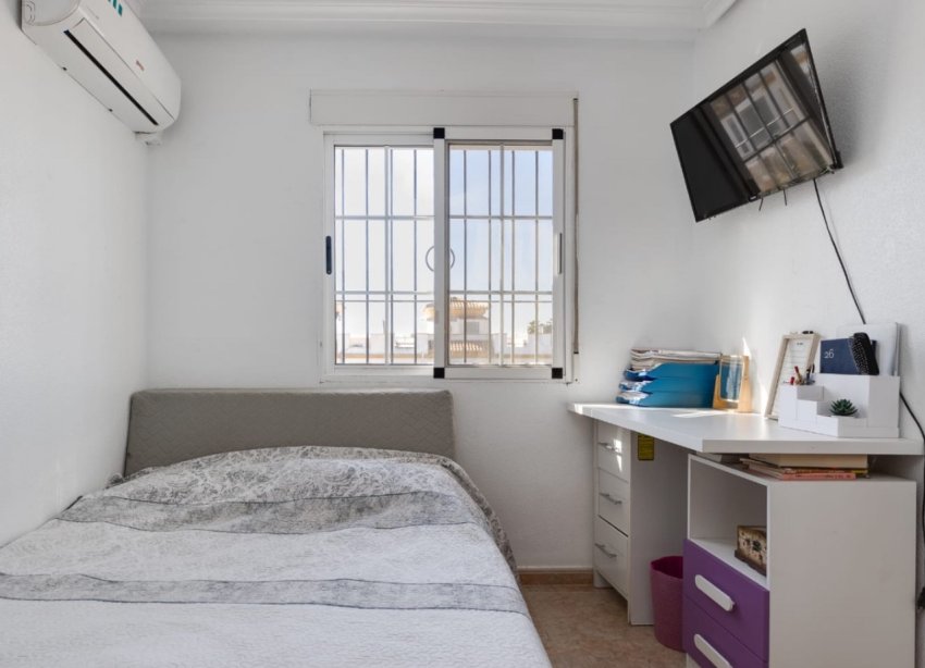 Resale - Terraced house / Townhouse - Torrevieja