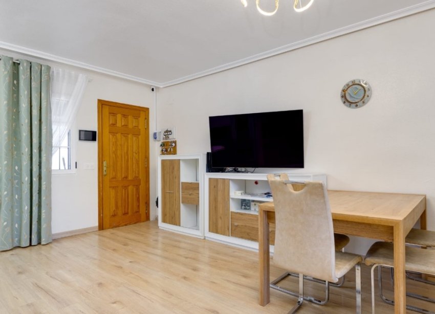 Resale - Terraced house / Townhouse - Torrevieja