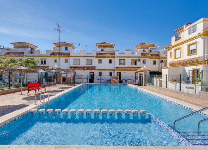 Resale - Terraced house / Townhouse - Torrevieja