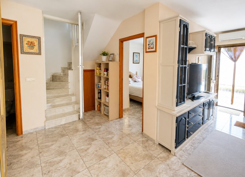 Resale - Terraced house / Townhouse - Torrevieja
