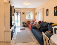 Resale - Terraced house / Townhouse - Torrevieja