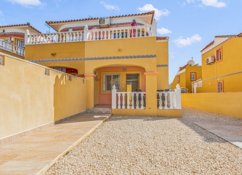 Resale - Town House - Orihuela Costa - La Zenia