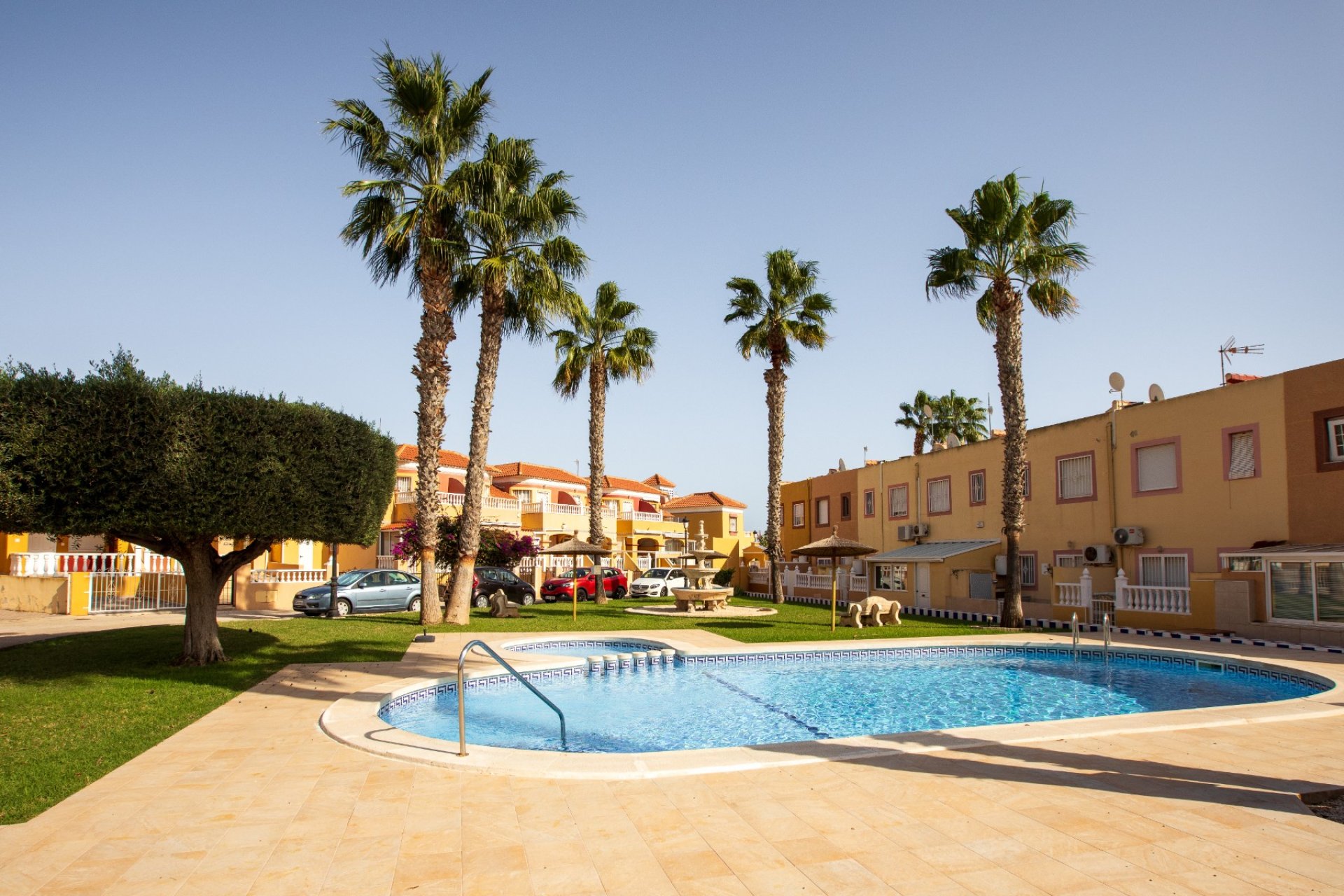 Resale - Town House - Orihuela Costa - La Zenia