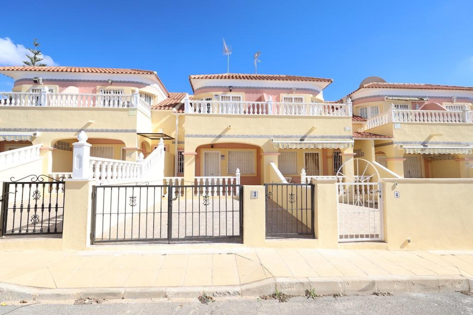 Resale - Town House - Orihuela Costa - Las Filipinas