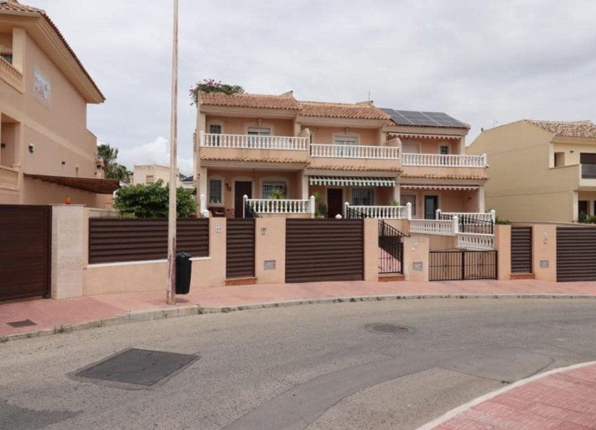 Resale - Town House - Orihuela Costa - Los Altos