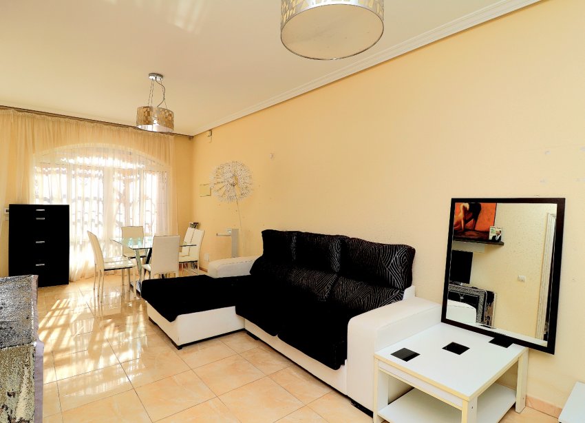 Resale - Town House - Orihuela Costa - Punta Prima