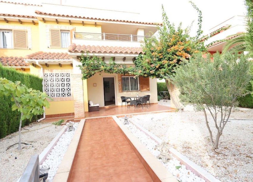 Resale - Town House - Orihuela Costa - Punta Prima