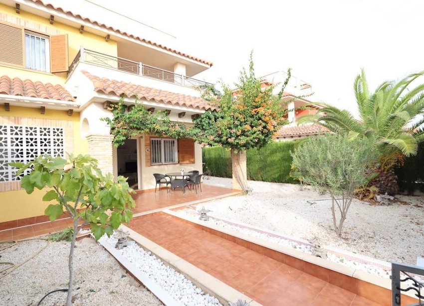 Resale - Town House - Orihuela Costa - Punta Prima