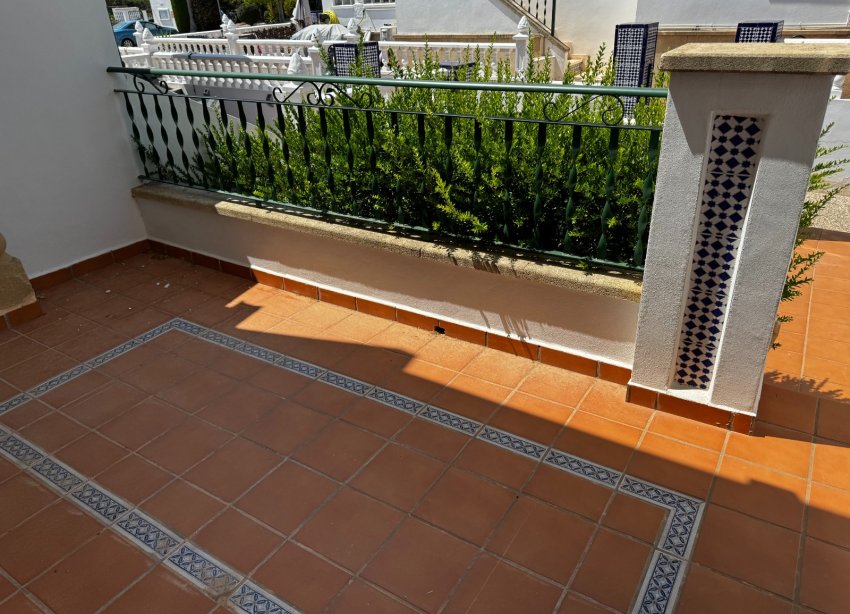 Resale - Town House - Orihuela Costa - Villamartín