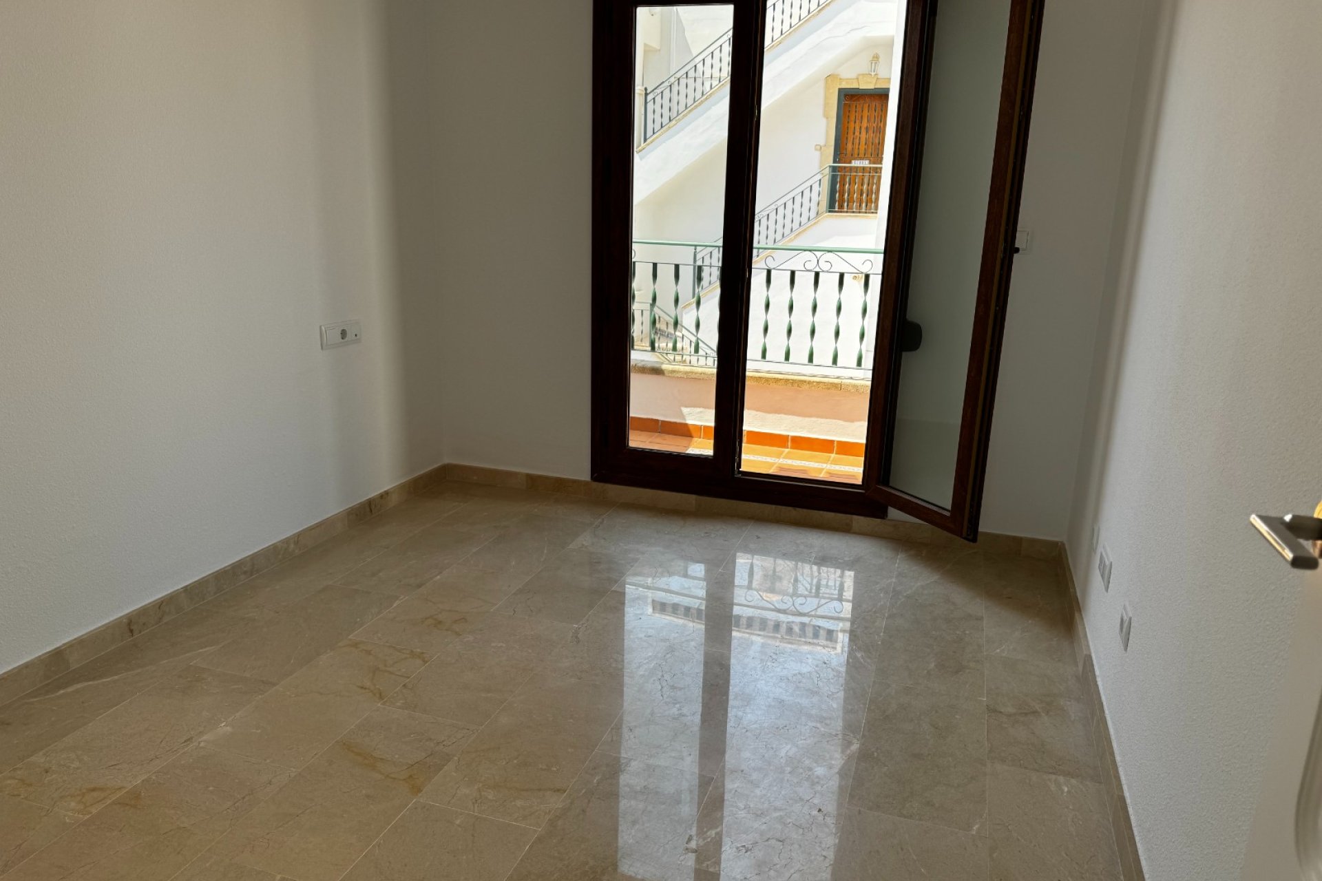 Resale - Town House - Orihuela Costa - Villamartín