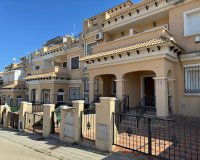 Resale - Town House - Orihuela Costa - Villamartín