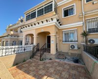 Resale - Town House - Orihuela Costa - Villamartín