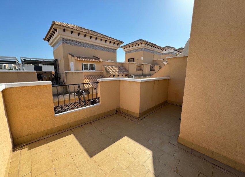 Resale - Town House - Orihuela Costa - Villamartín