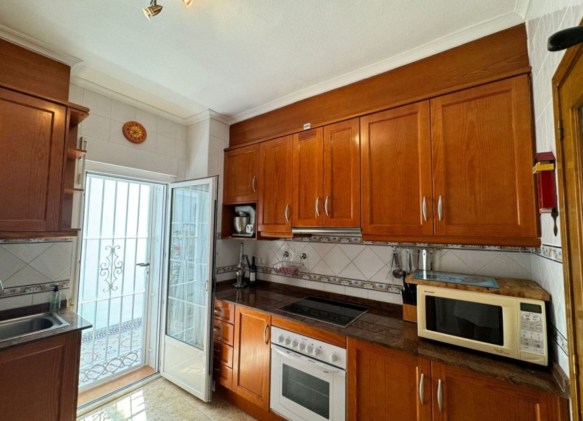 Resale - Town House - Orihuela Costa - Villamartín