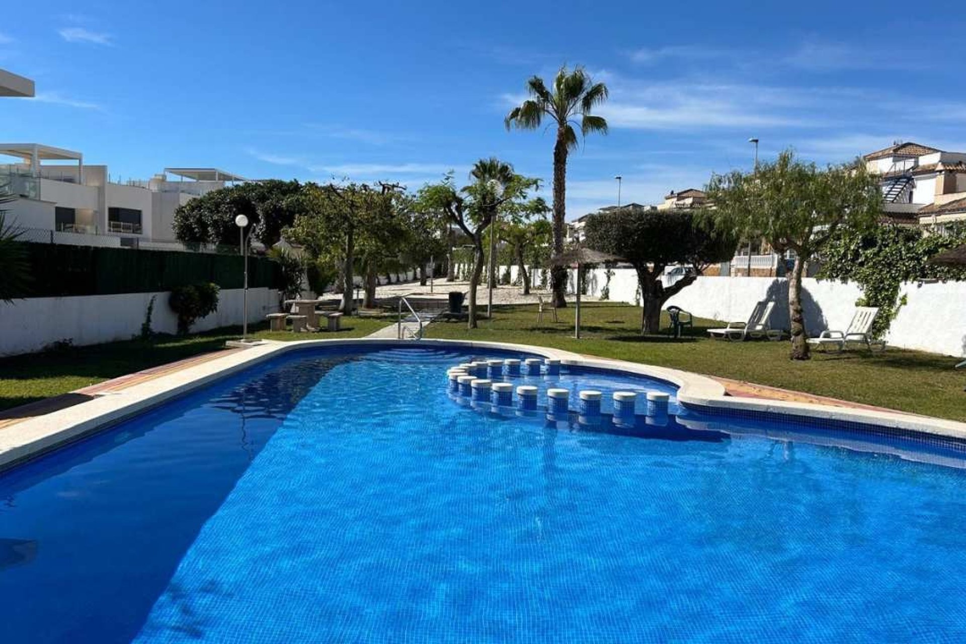 Resale - Town House - Orihuela Costa - Villamartín