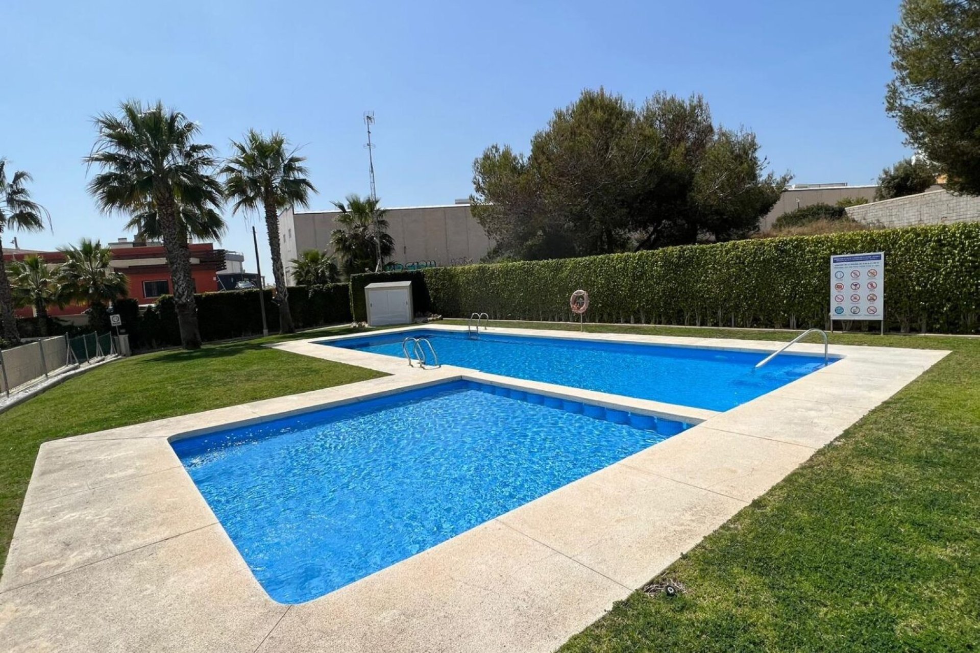 Resale - Town House - Orihuela Costa - Villamartín